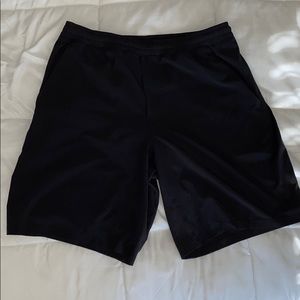 lululemon men’s pace breaker short 9” lined